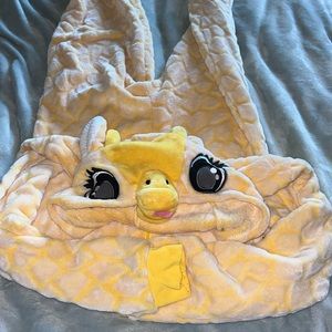 Giraffe onesie, Comfy n Cute